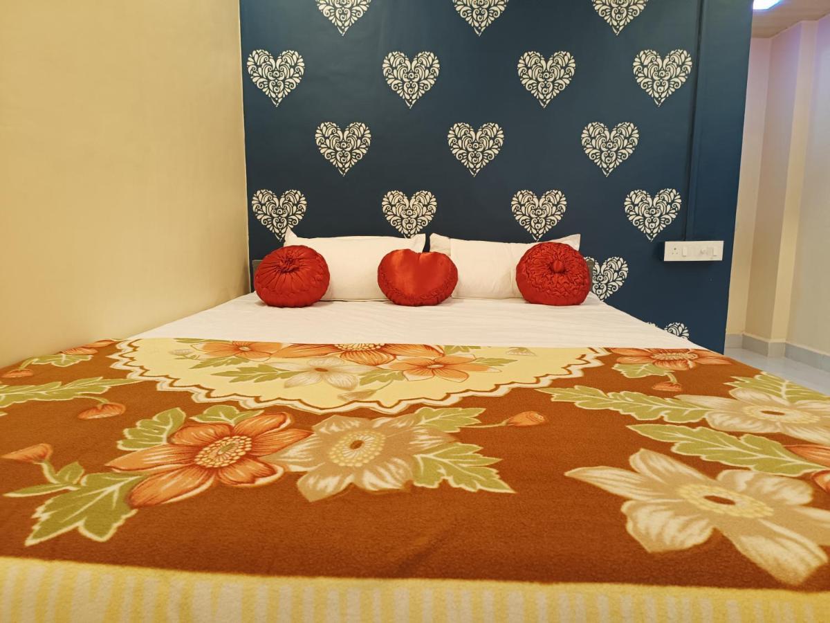 Shree Nivas Home Stay Srīvardhan Kültér fotó